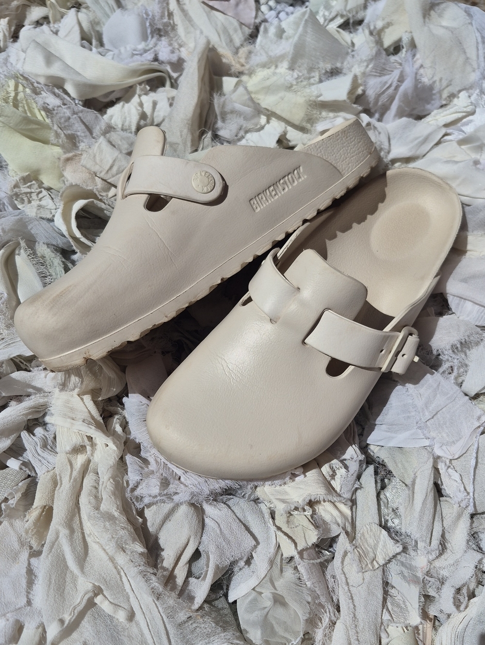 Birk Clogs - Picture 1 of 4